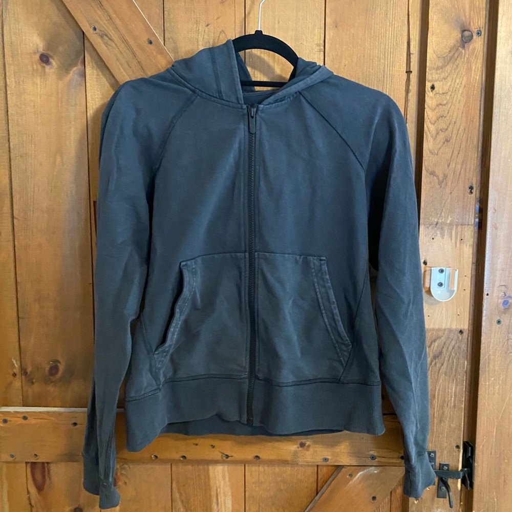 Lululemon faded black crop hoodie